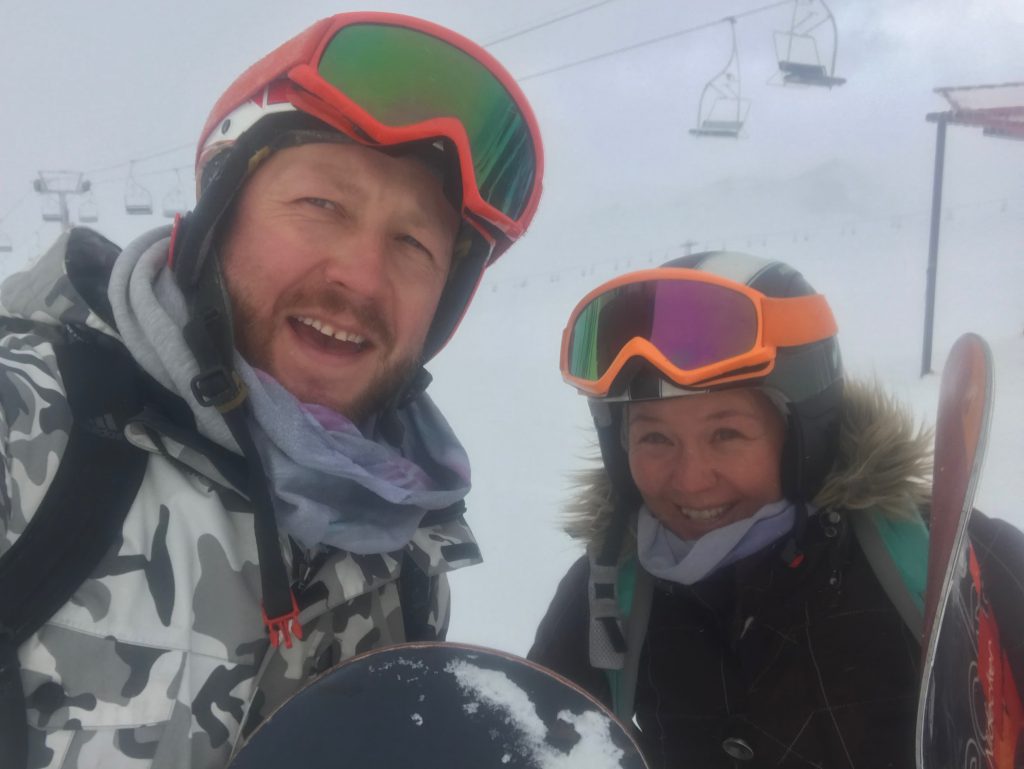 CHAPTER 20 SNOWBOARDING IN IRAN Peryferie